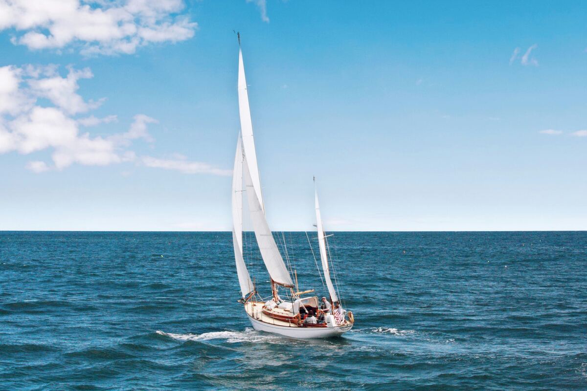 Segelboot auf dem Wasser